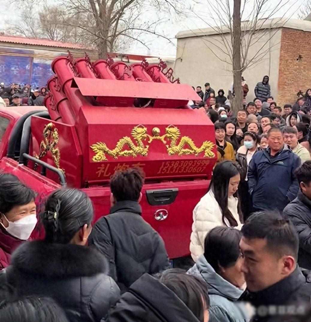 彩礼32万娶个媳妇，10个月后不让碰，男子上法院求离婚，她拿出抑郁症诊断书，法院