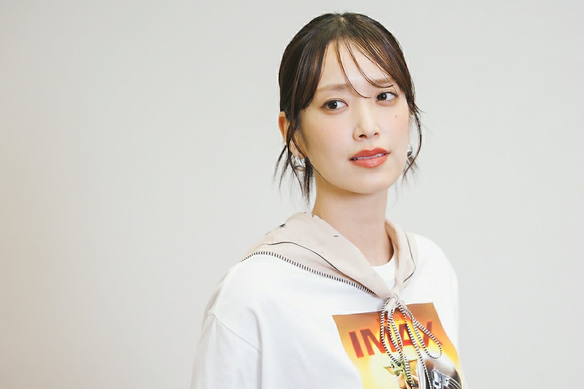 日娱新闻佐佐木久美 佐佐木久美日媒《encount》采访美图 
