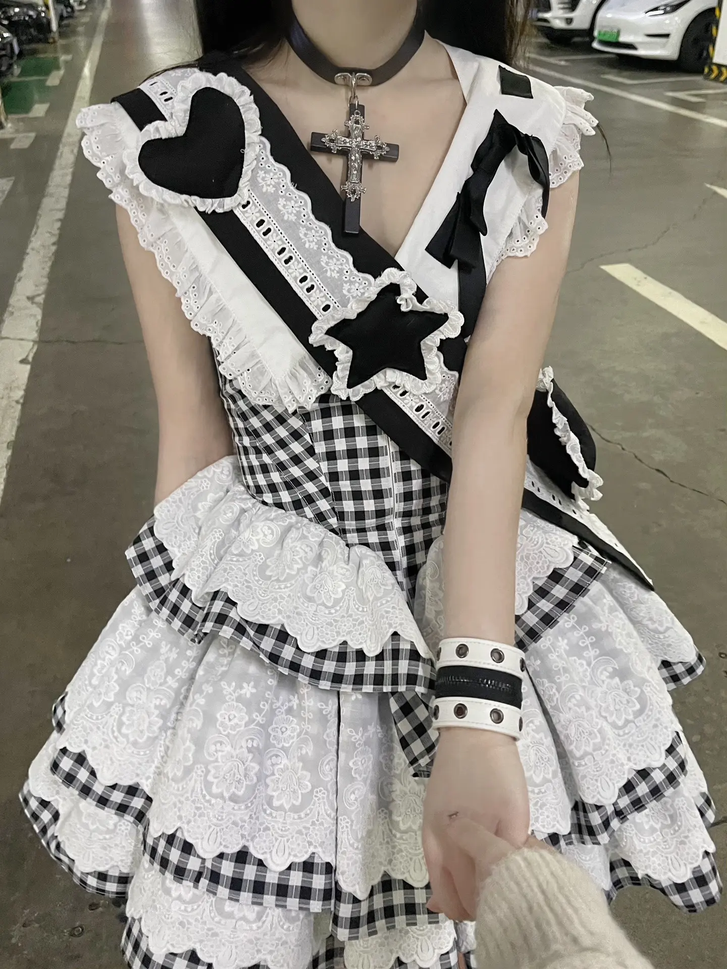 后背的蝴蝶结🎀，放在裙摆也美丽！