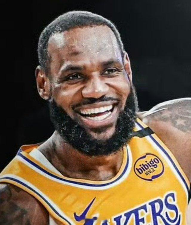 詹姆斯可能在未来两年内退役 退役倒计时！！！据三位The Athletic记者 