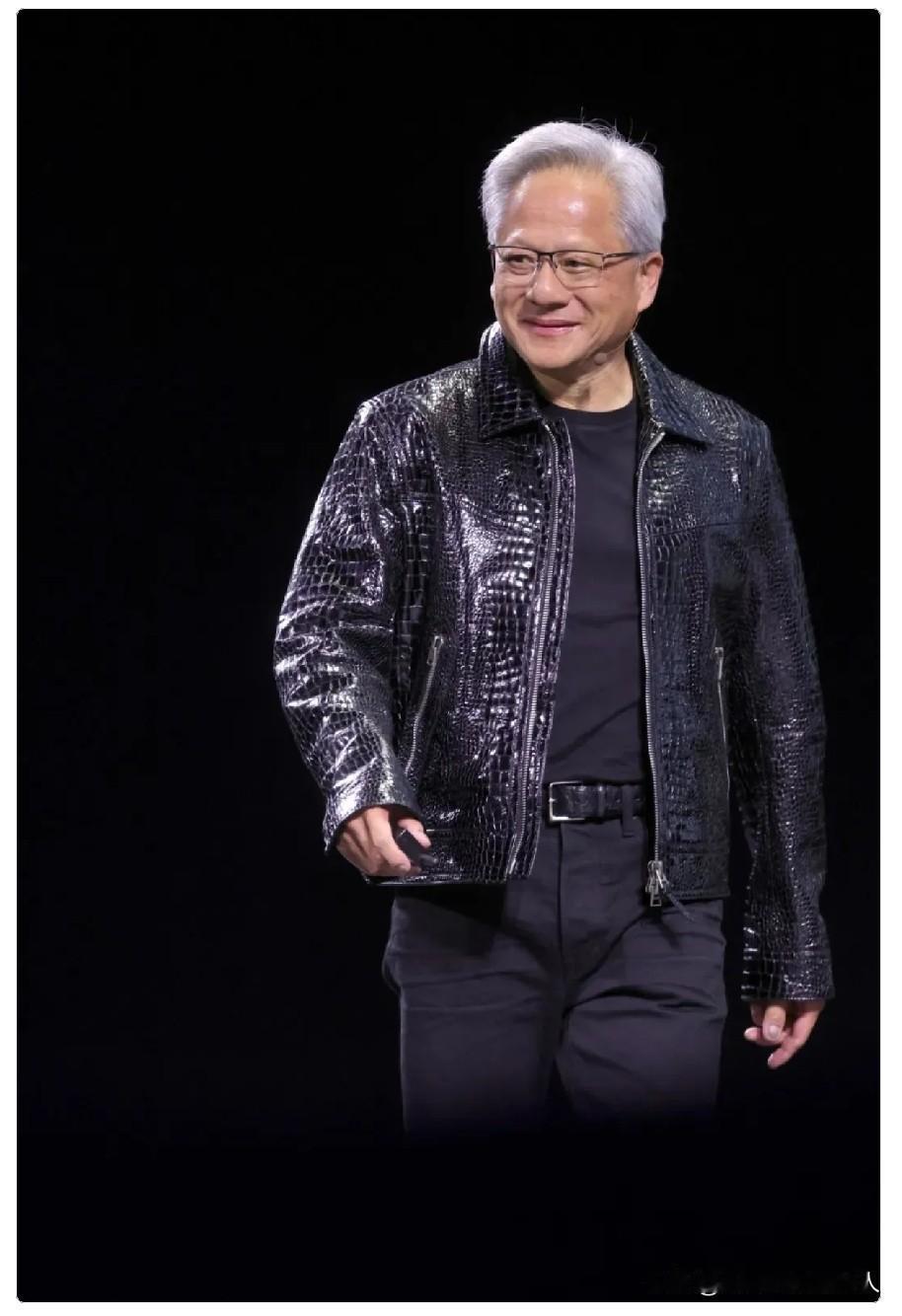 黄仁勋给天底下的女人提了个醒，
嫁人可以嫁有钱的，
也可以嫁长得好看的，
但一定