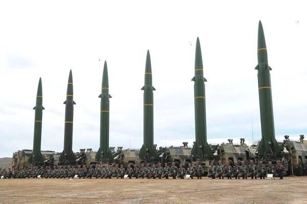 特朗普确实教育很多人，也让我们变得空前团结，也许有一天我们实现祖国统一时，美国只