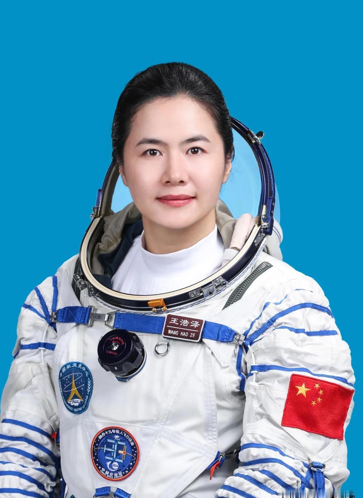神舟十九的王浩泽这四点着实令人钦佩！

王浩泽，这位90后的女性航天飞行工程师，