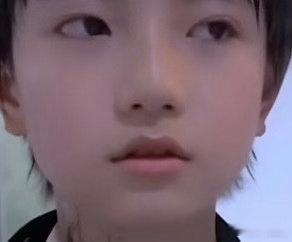 我只好奇丞哥有没有自己去抢一下演唱会票 
