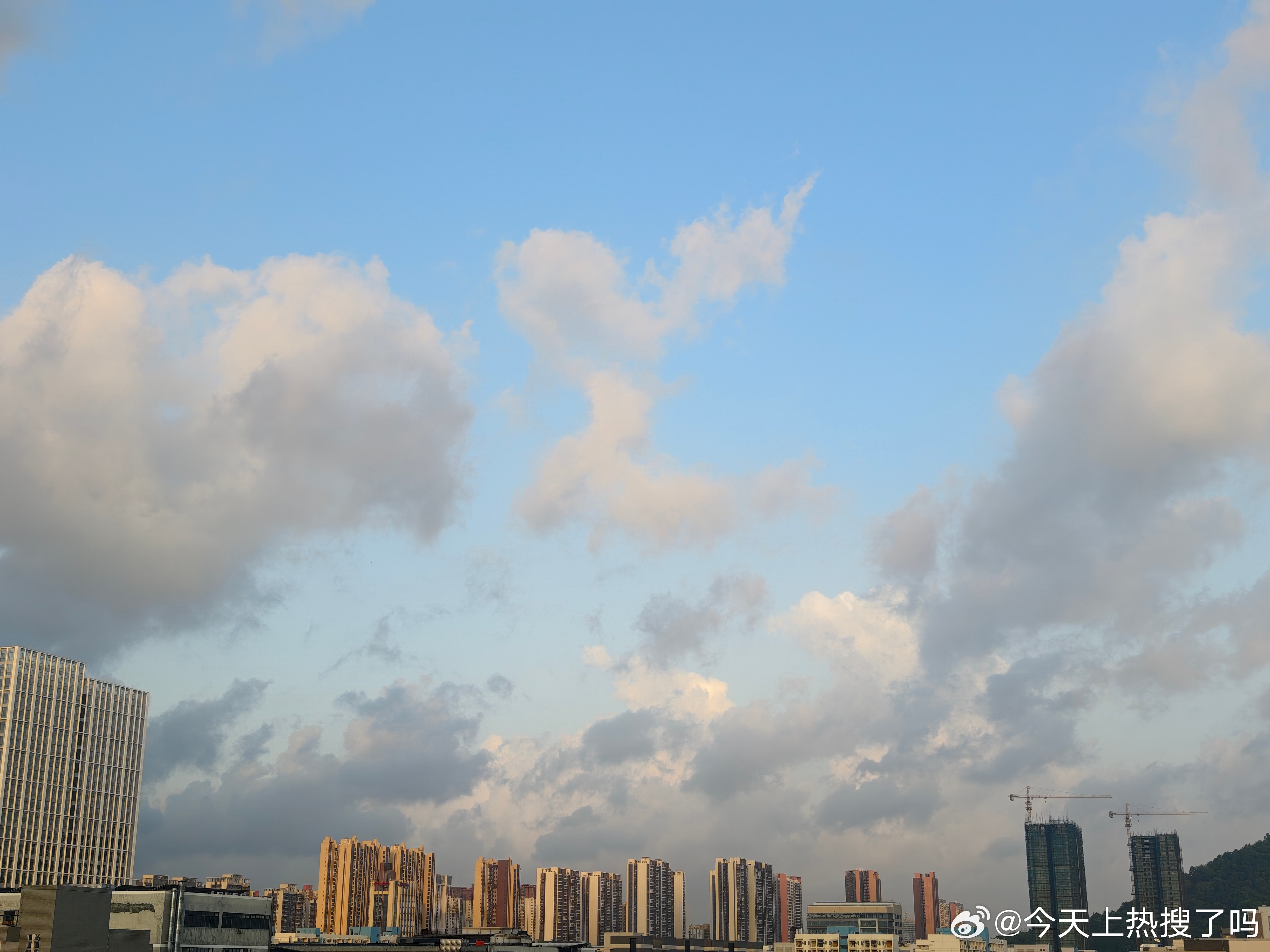 每天早起打卡早ﾉ☀ 