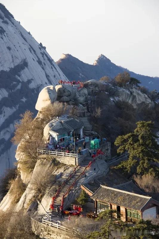 陕西多景区3月1日起执行旺季票价及运营时间调整通知
 
亲爱的游客朋友们：
 