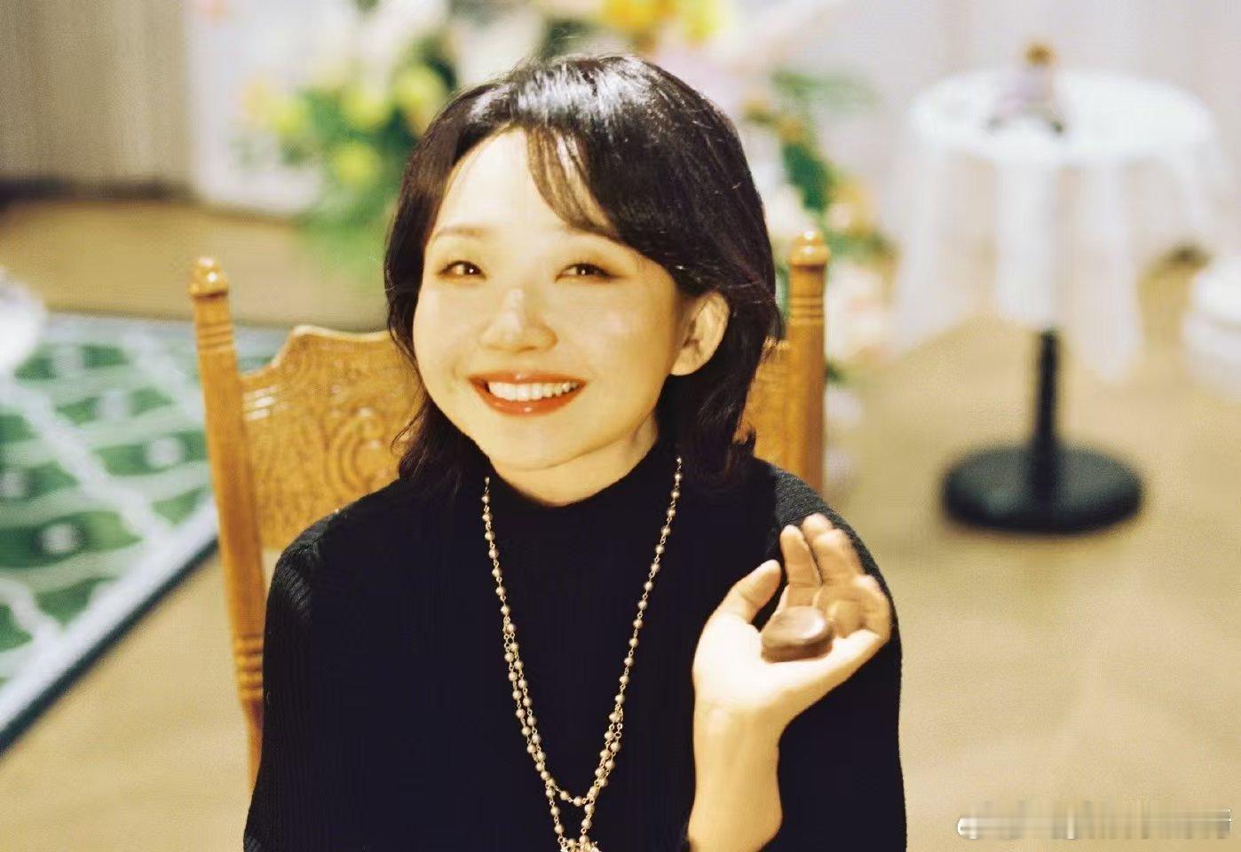 辣目洋子这么瘦了辽宁春晚 继贾玲之后，辣目洋子成了辽宁春晚的颜值黑马 