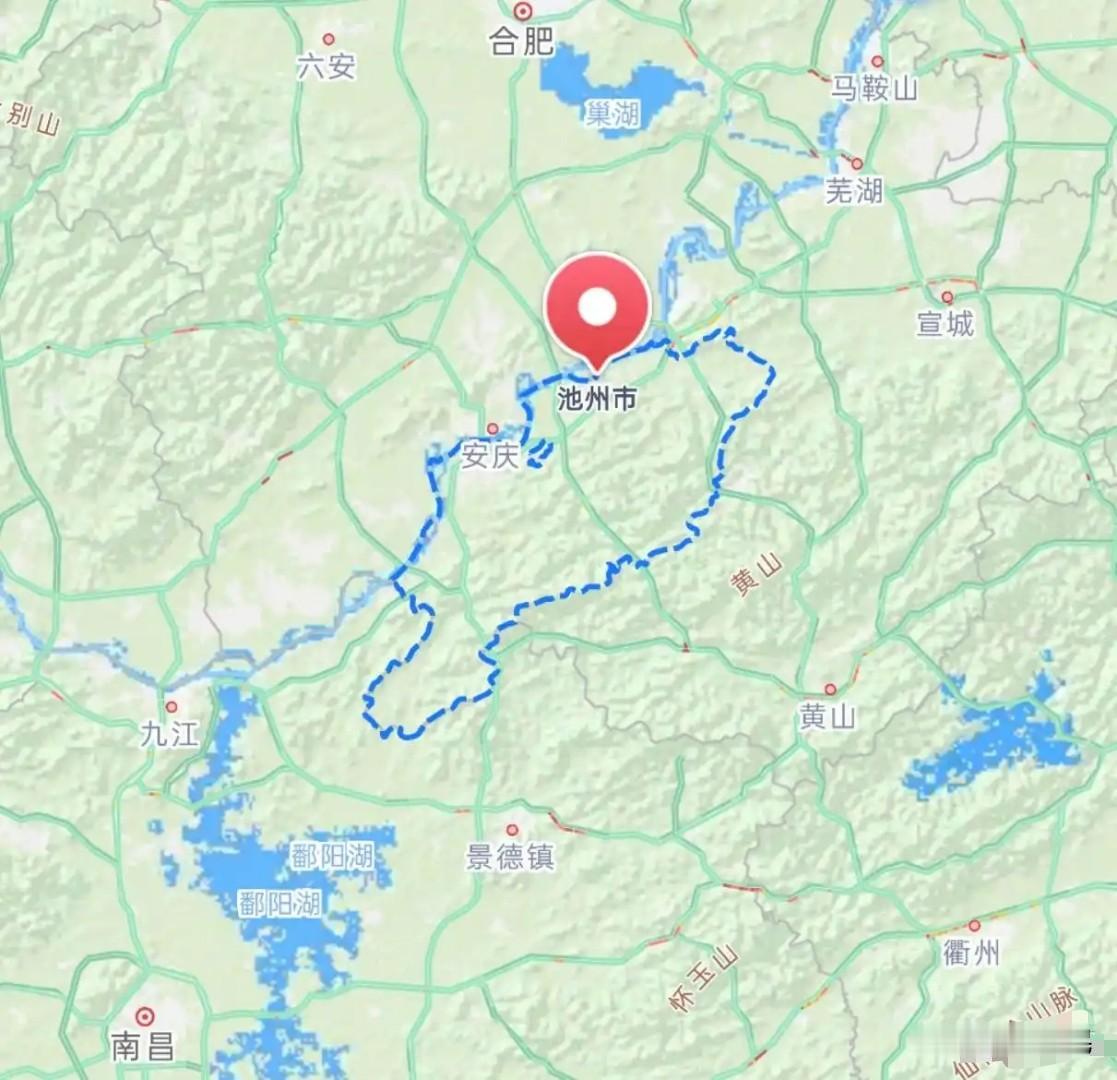 #打卡大黄山# 未来2天，我将在安徽池州采风走访。

这是我第二次来池州，是一座