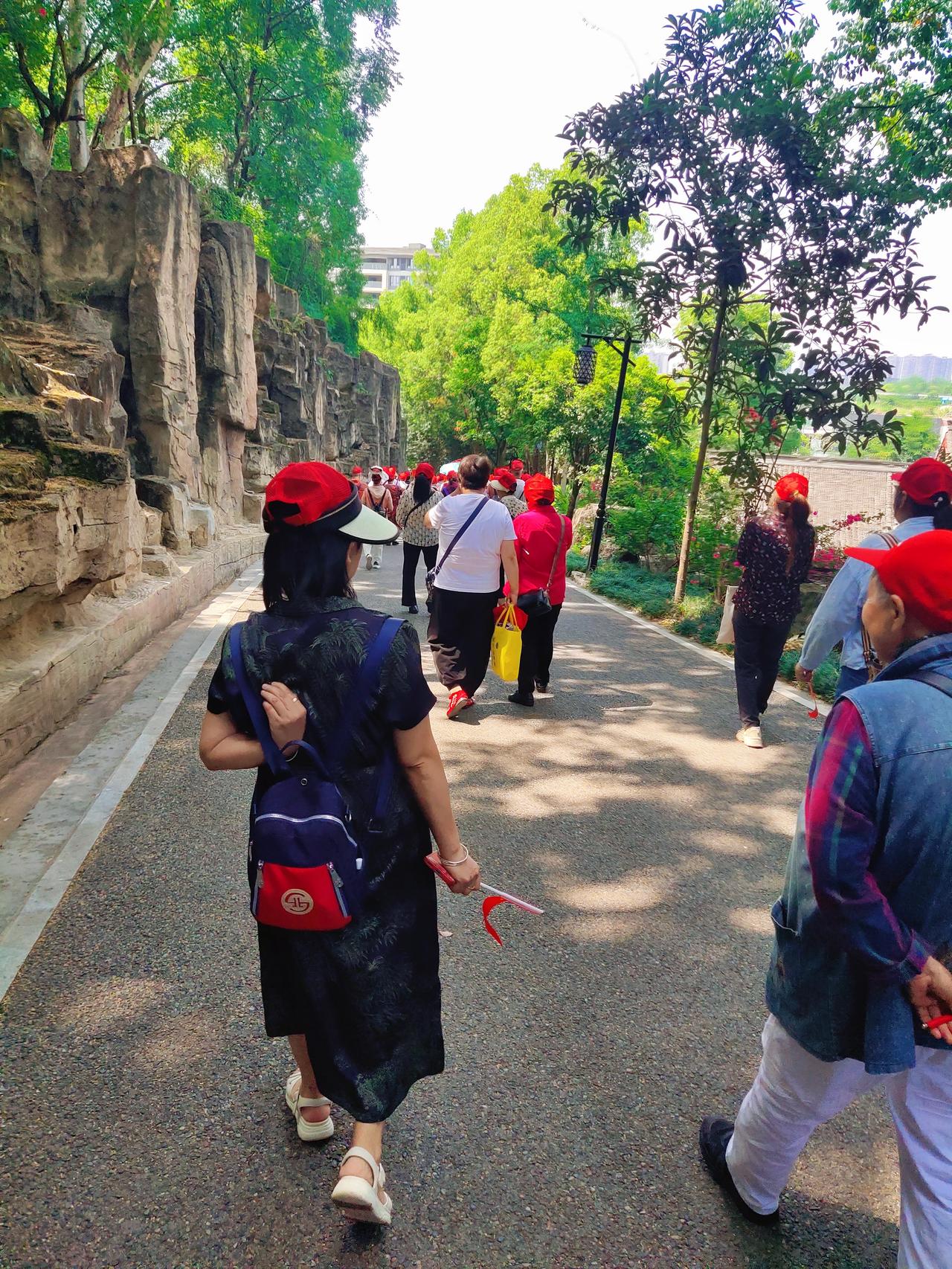 一张记录你旅行的照片