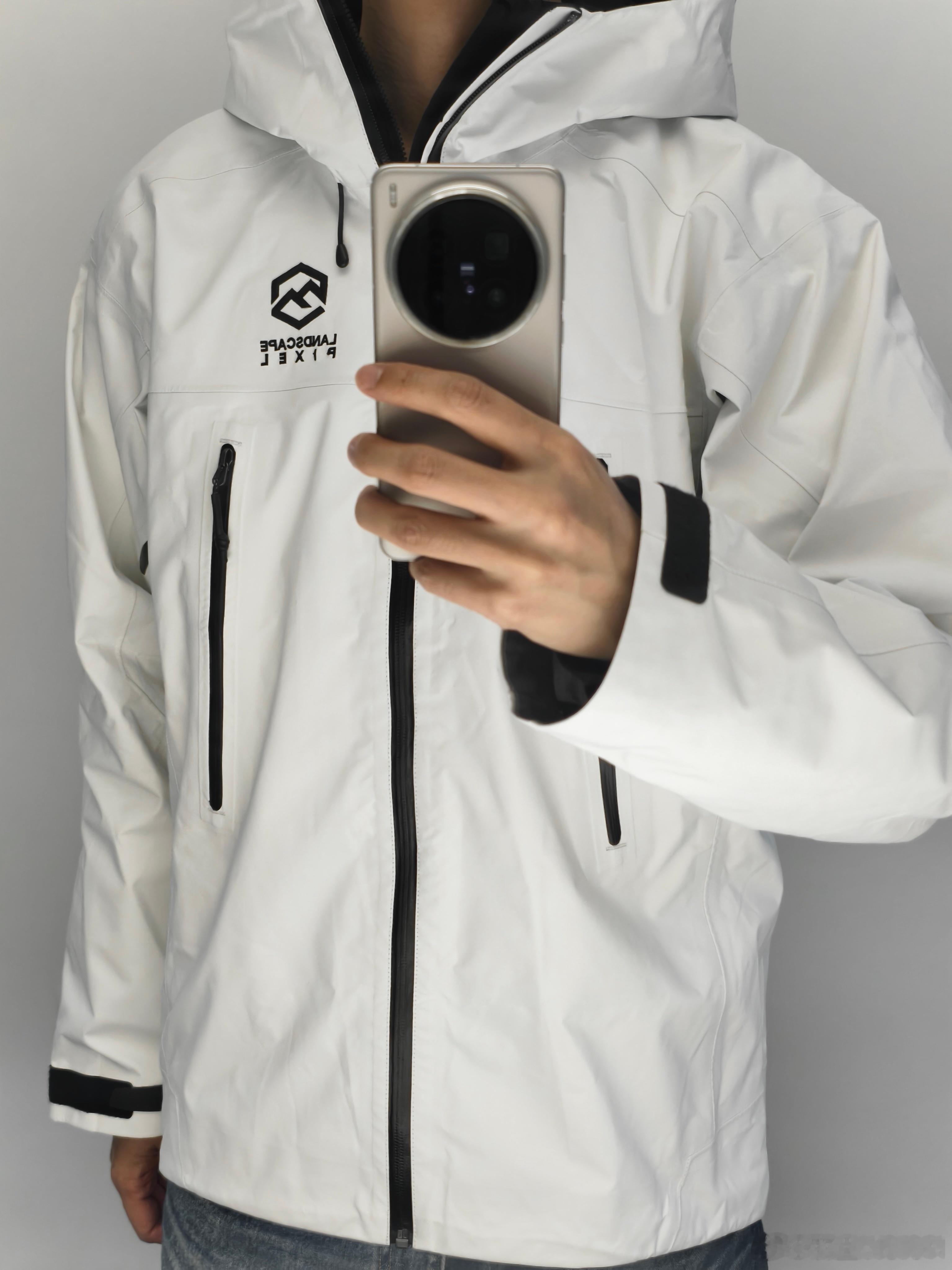 你买的冲锋衣可能是假的 我这件冲锋衣怎么样？风光Pixel定制的GoreTex 