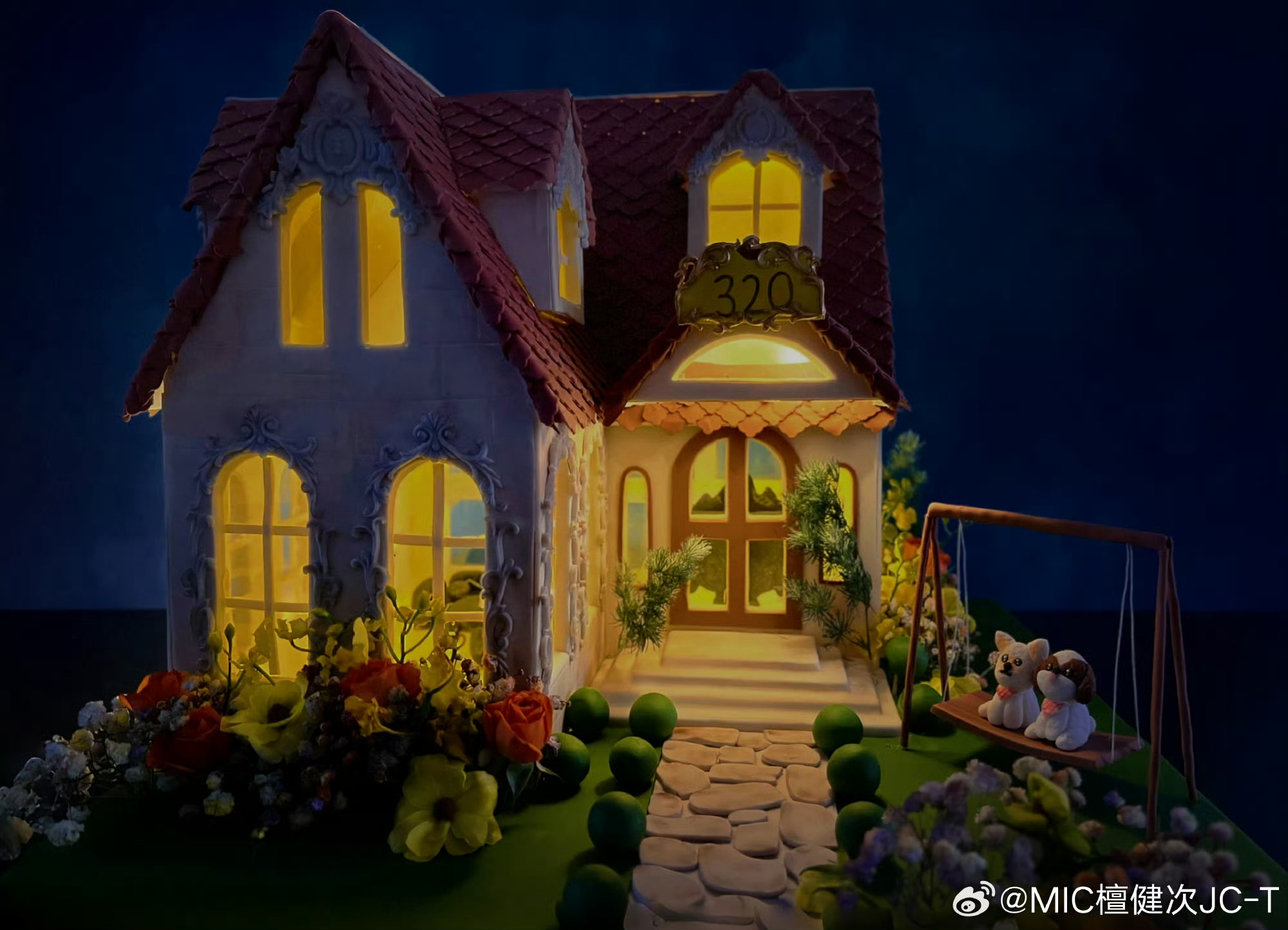 檀健次晒蛋糕祝小炭火320生日快乐🎉🎉 