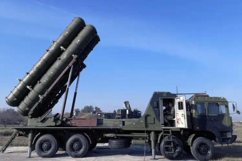 中国造FK-2000部署巴林，保护美军基地？背后发生了什么？
 
消息一出，一堆