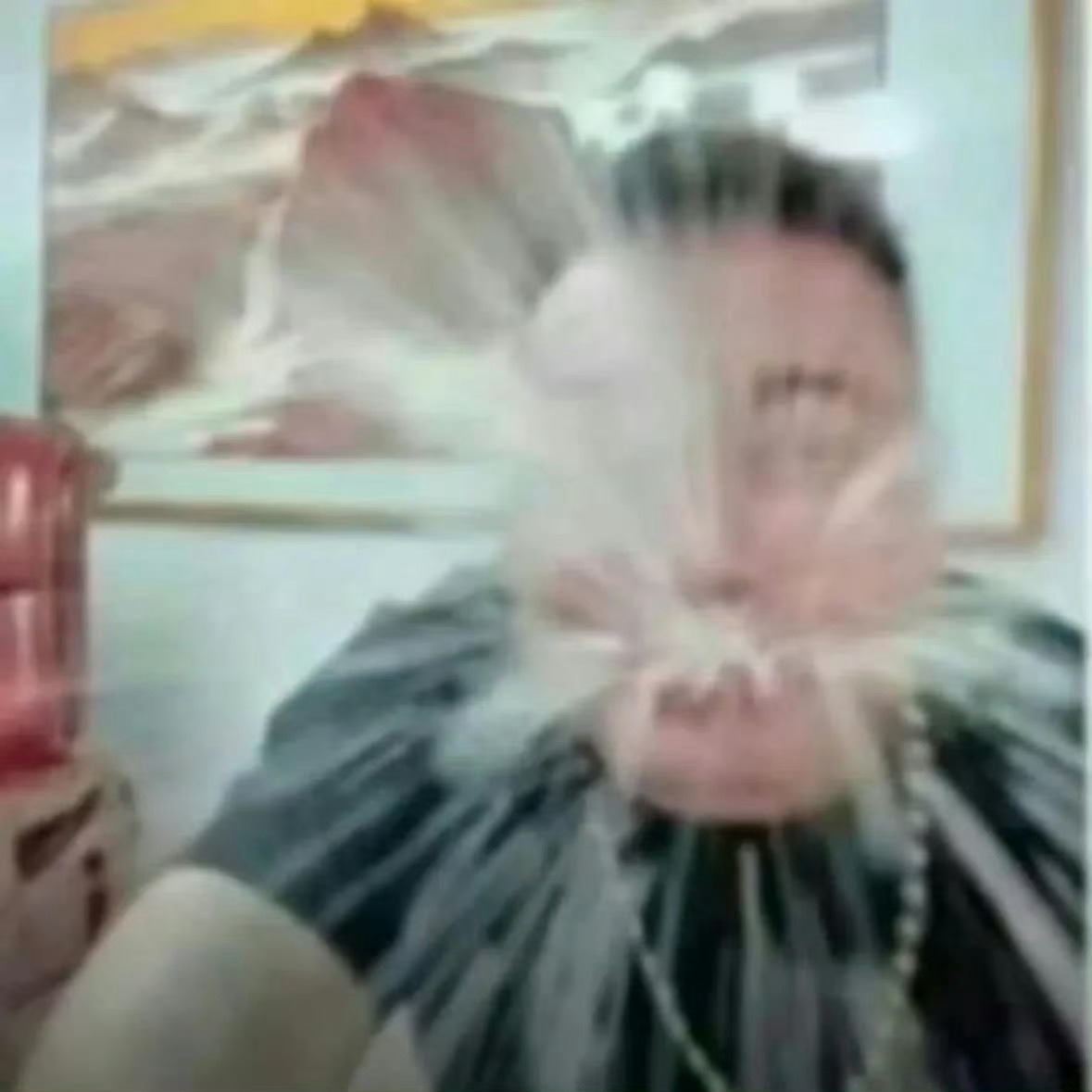挑事的不是i2吗 怎么最后关键承伤是无辜的i3 