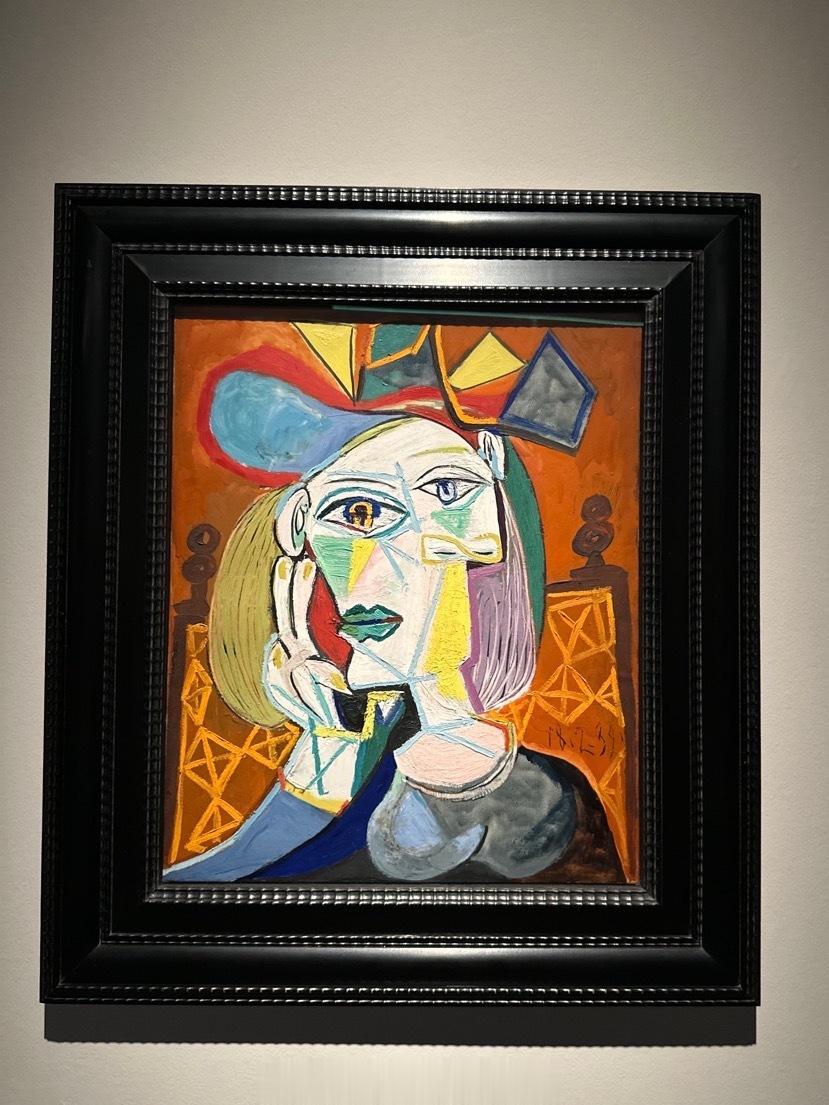 朋友商学院的活动，邀请了我们一起来能在闭馆时间几乎无人的状态静静欣赏毕加索在博古