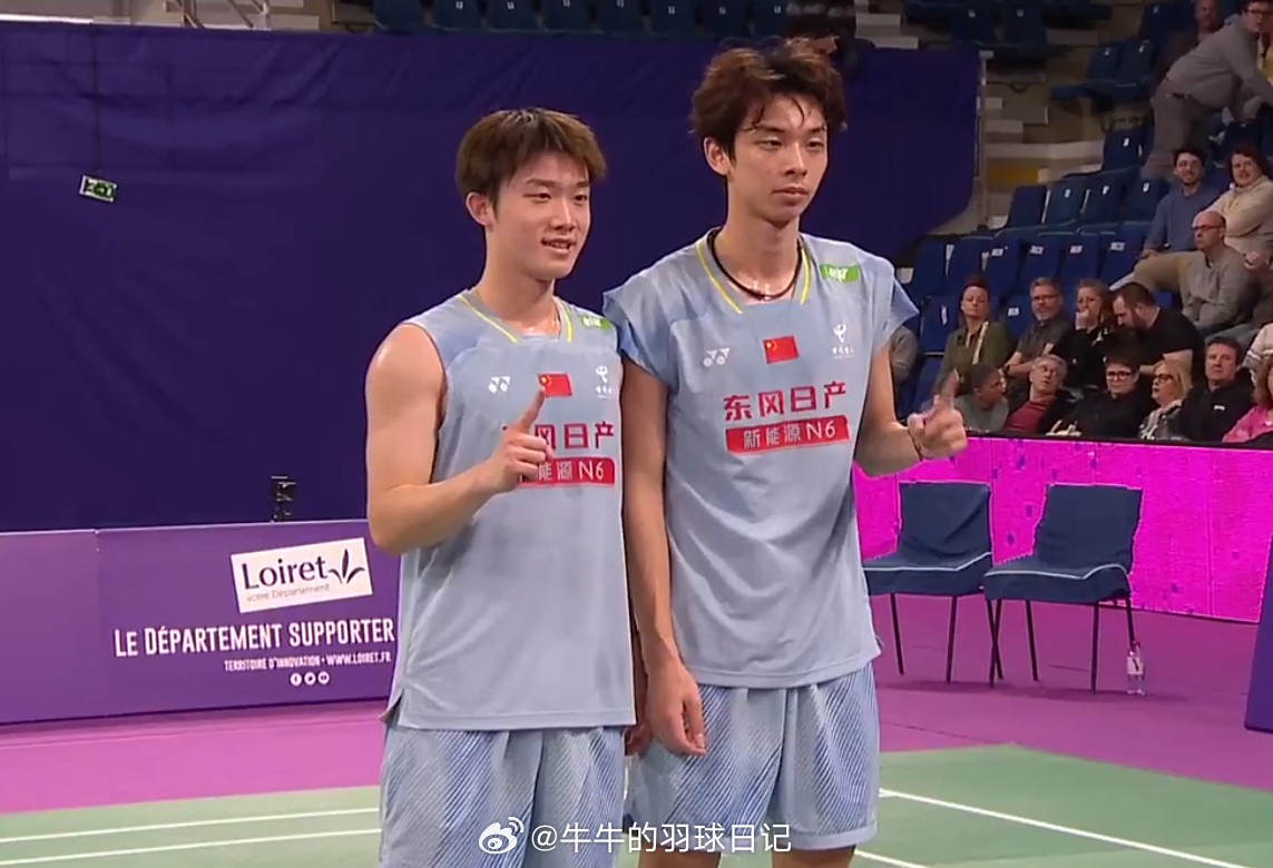 男双 半决赛 卡尔南多/毛拉纳 19-21 10-21 胡珂源/林祥毅胡林组合进