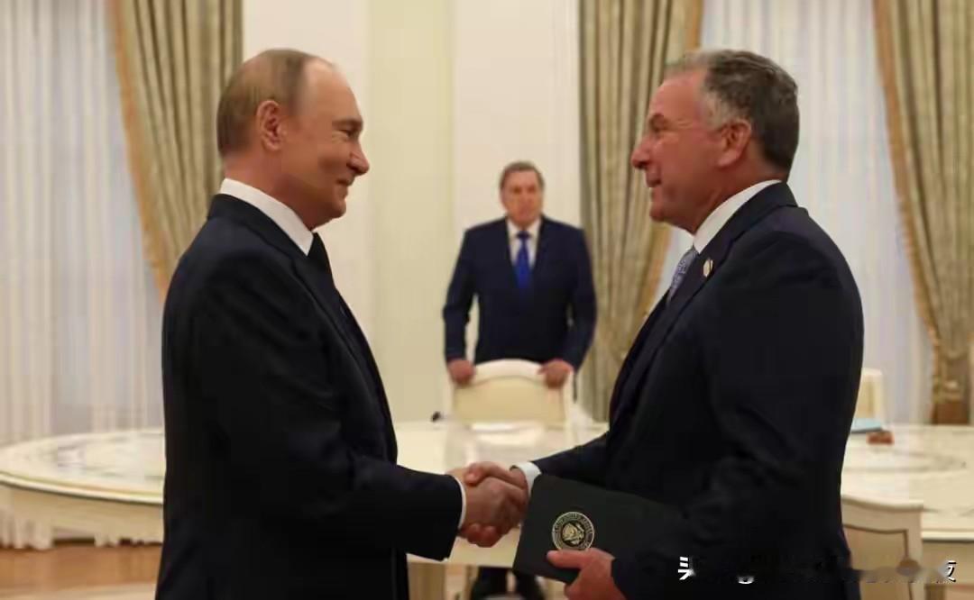 耐心耗尽，普京向欧洲发出最严厉警告