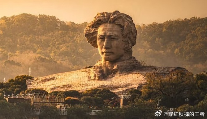 华为 韬定律独有英雄驱虎豹，更无豪杰怕熊罴。梅花欢喜漫天雪，冻死苍蝇未足奇。——