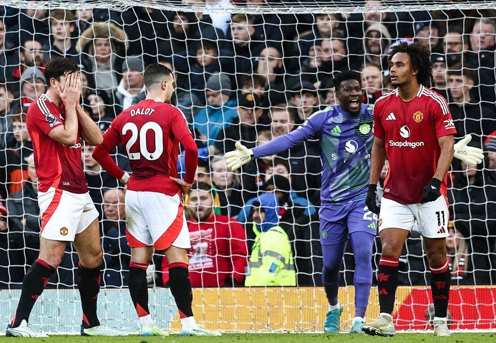 可以啊，曼联又来抢头条了，主场面对伯恩茅斯，上半场0-1落后，下半场3分钟丢了2