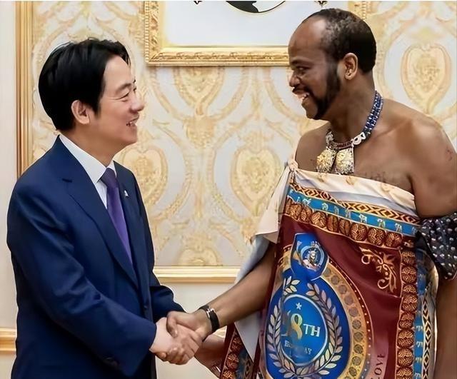赖清德赌对了！大陆透露1个关键信息，赖清德返程时曾做出一项疯狂举动！

一架飞机