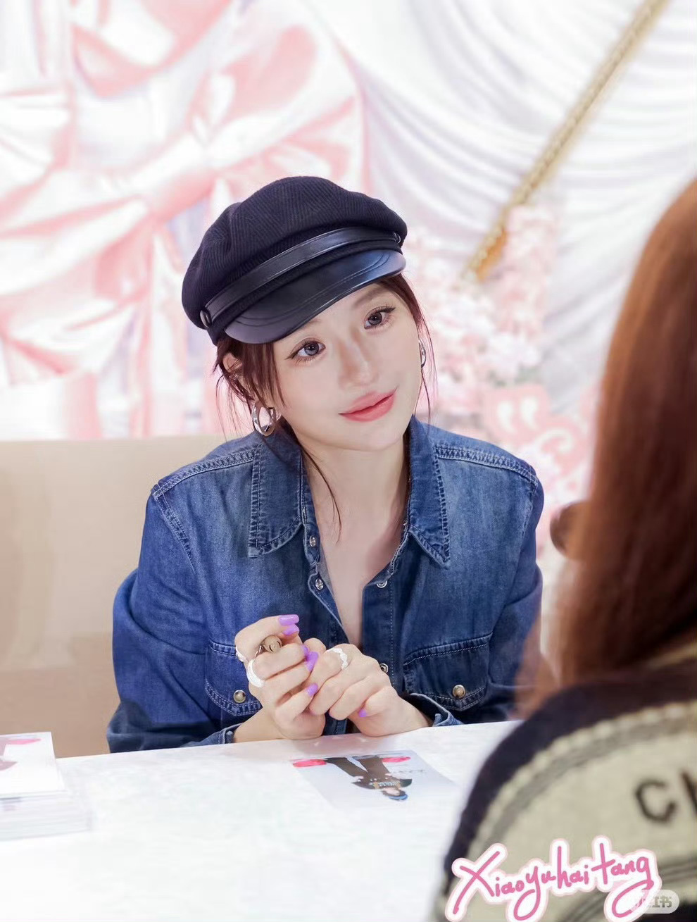 小鱼海棠疑似打了嘟嘟唇打了嘟嘟唇之后有点像变美的小英 