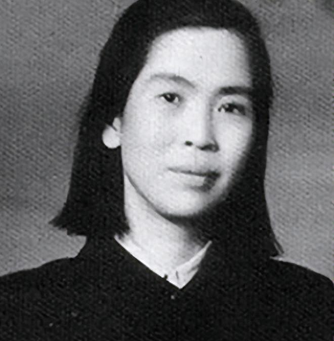 贺子珍打算再婚时询问女儿看法，女儿激动喊出三个字，让她瞬间决定放弃婚事！
193