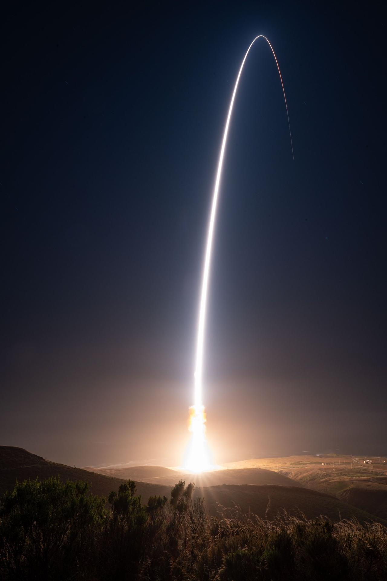 2026年5月20日美军在加利福尼亚州范登堡太空军基地，进行了无弹头的民兵III