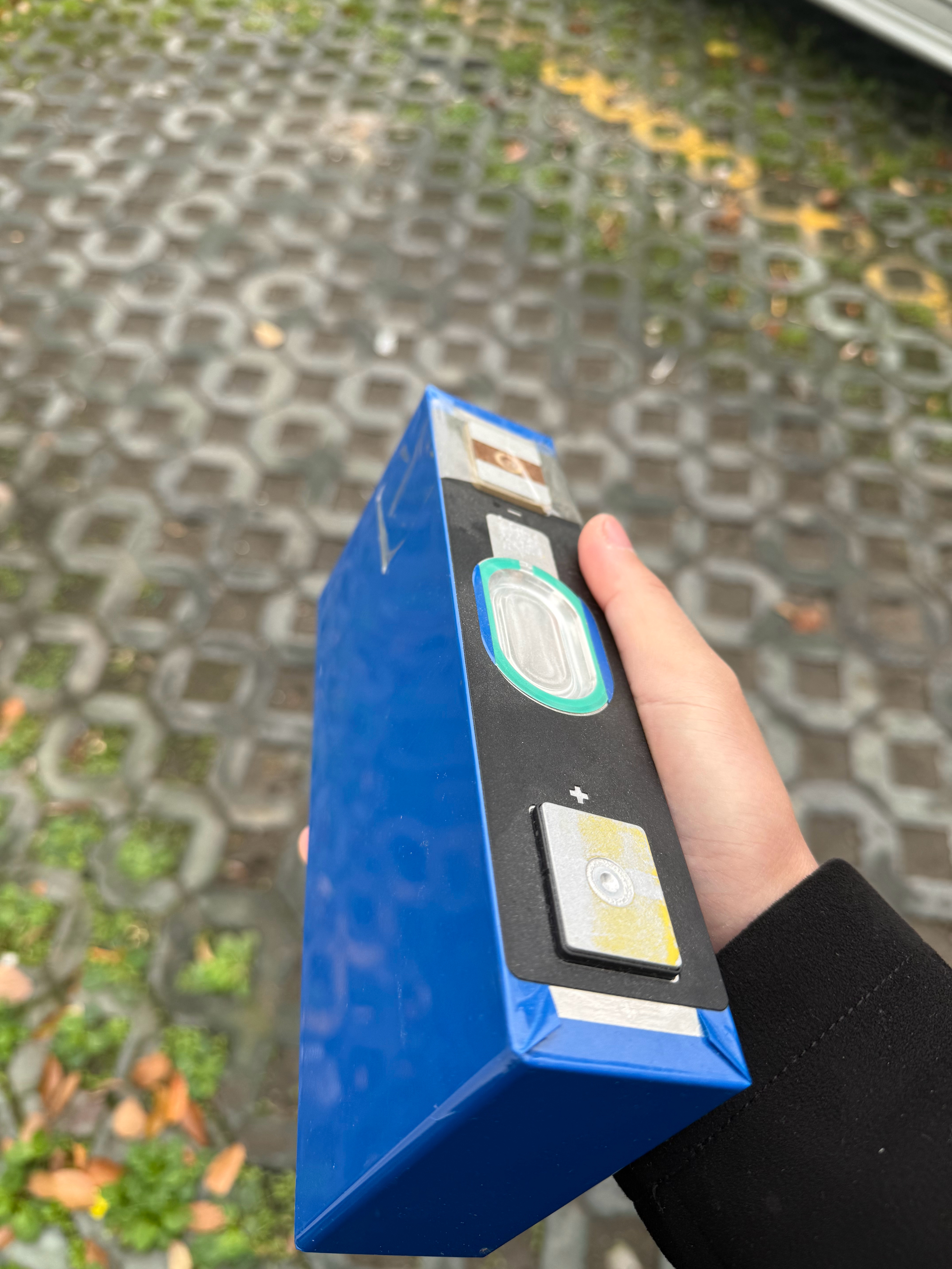 拆小米电池了！ 