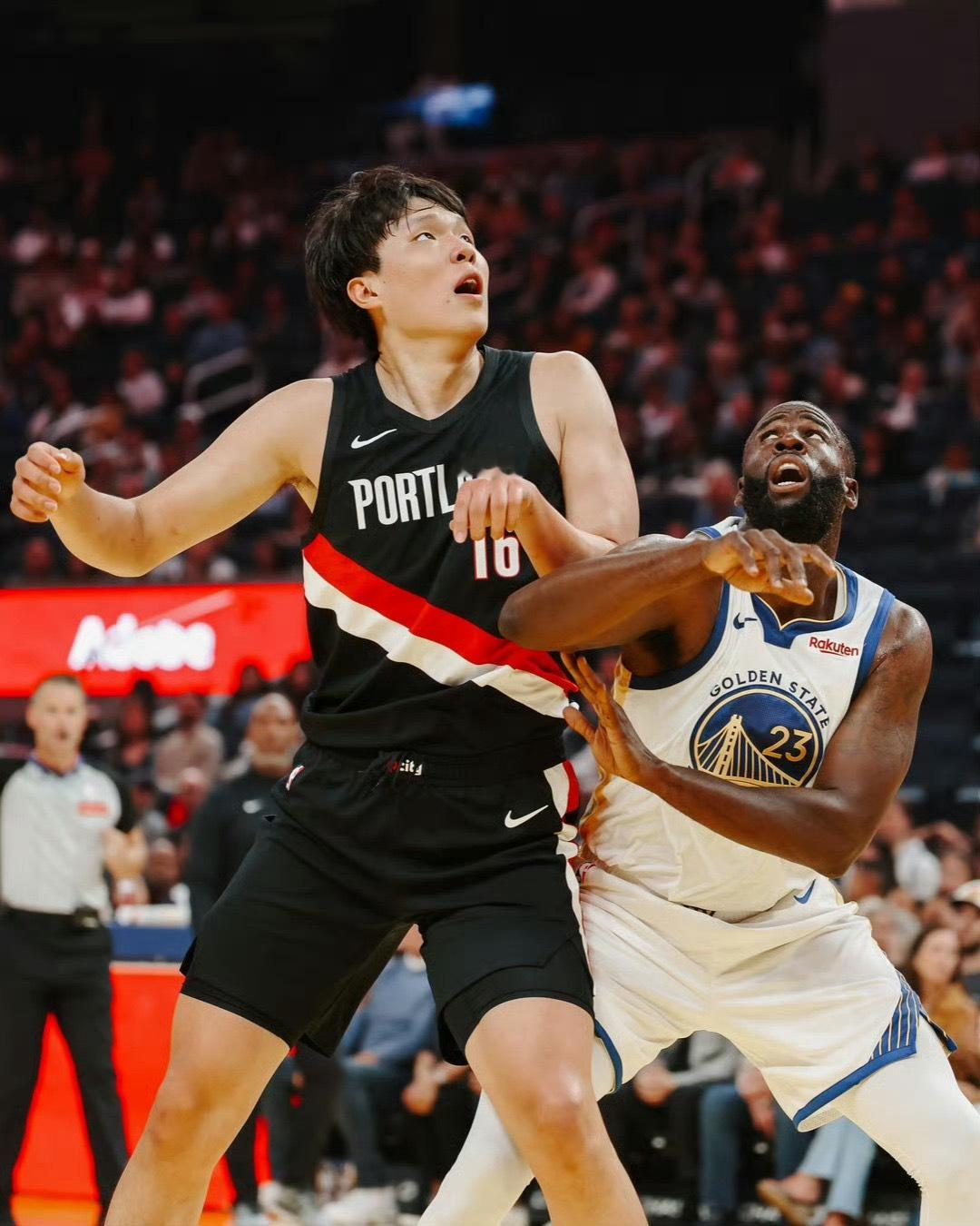 没事的小杨 这才是季前赛第一场比赛  路还很长呢 要想办法打出自己的特点看看后面