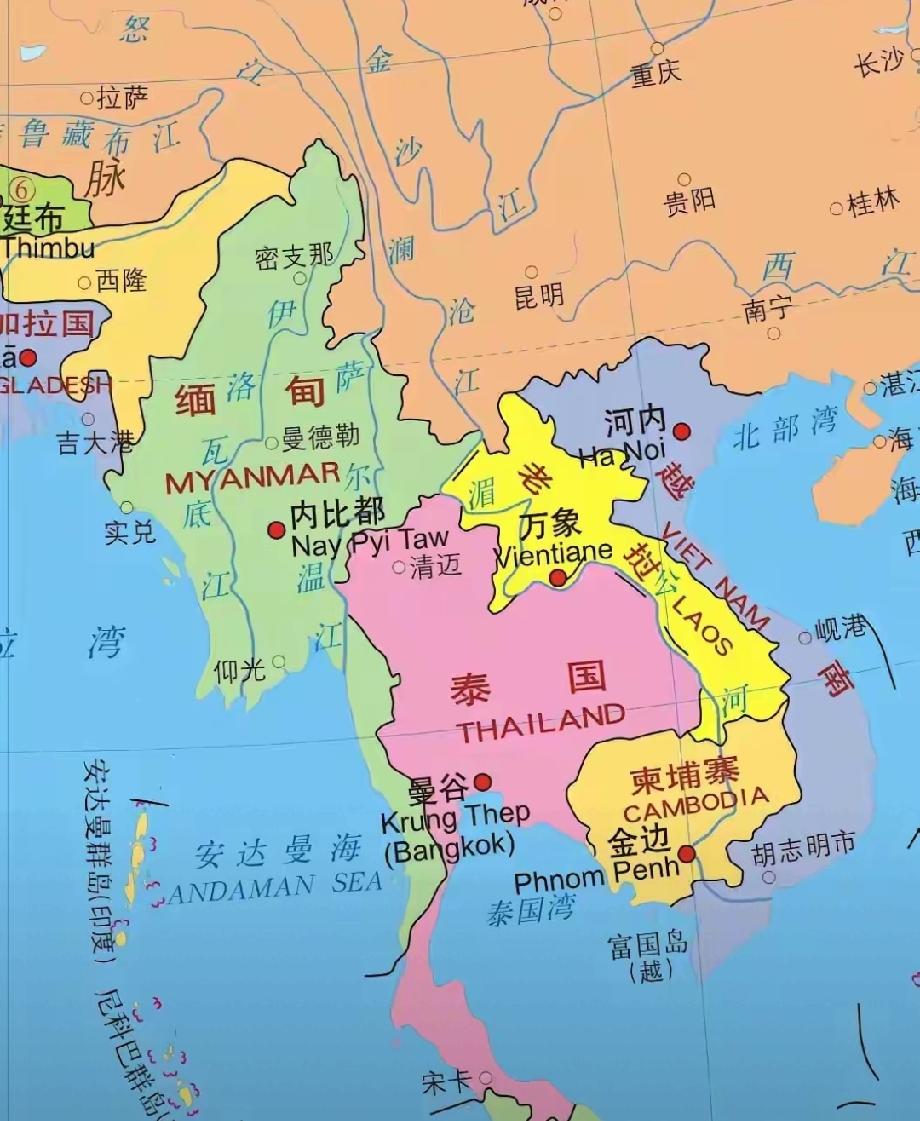 原来老挝并没有出海口，是一个地地道道的内陆国家，从地图上看，老挝的地理位置很有意