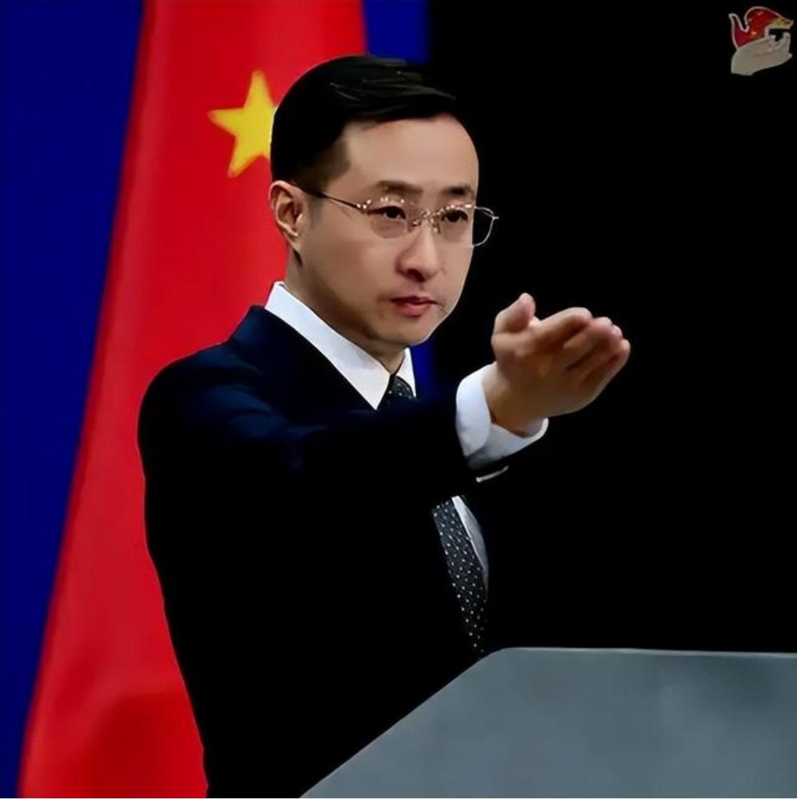 美专家放出狂言，如果中国动用武力统一台海，西方国家可能会冻结中国在海外的3.2万