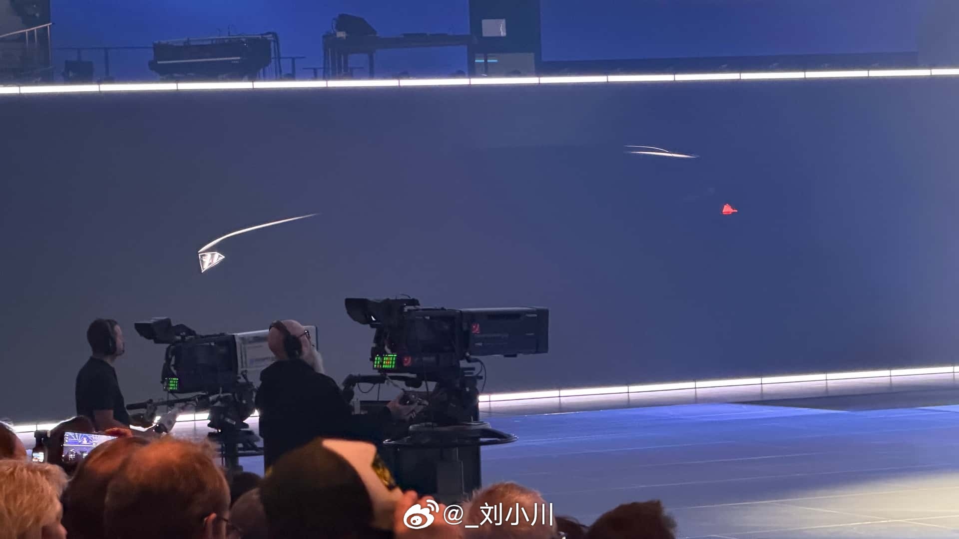 下一代宝马3系旅行版渲染图 宝马公布了全新一代宝马3系旅行版的预告图（图1），图