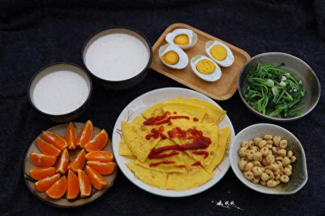 脑科学研究，提高孩子的记忆力，吃什么样的早餐很重要。