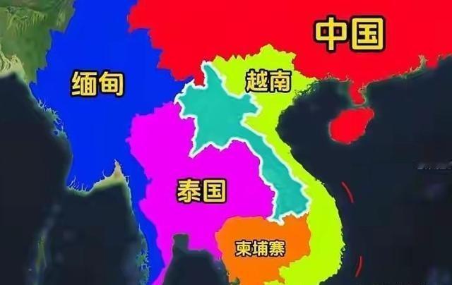 有人评价，说老挝真惨，不单没有出海口，而且山地高，耕地少。自然灾害还多。哪怕都这