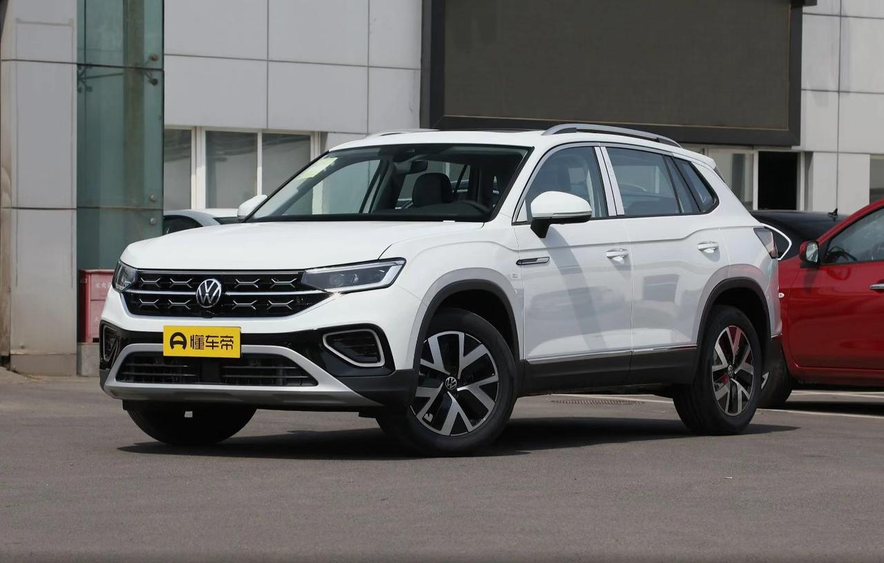 朋友老李上周差点花13万提了一台2020款探岳330TSI，结果我拉他去查了OB