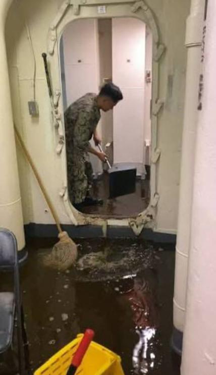 美国推迟攻击伊朗，因为航母上的厕所坏了

耗资130亿美元的“福特号”航母上，6