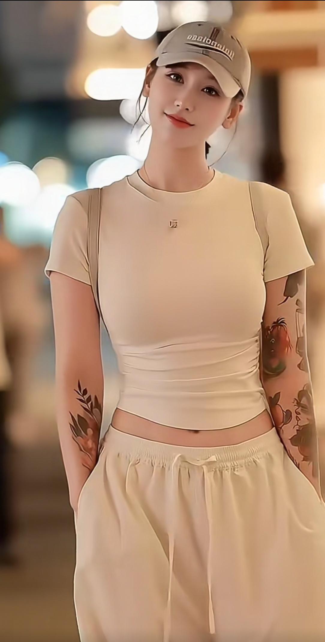 成年人的世界里，平衡付出与爱自己至关重要。如同60岁的人回首往昔才恍然明白，年轻