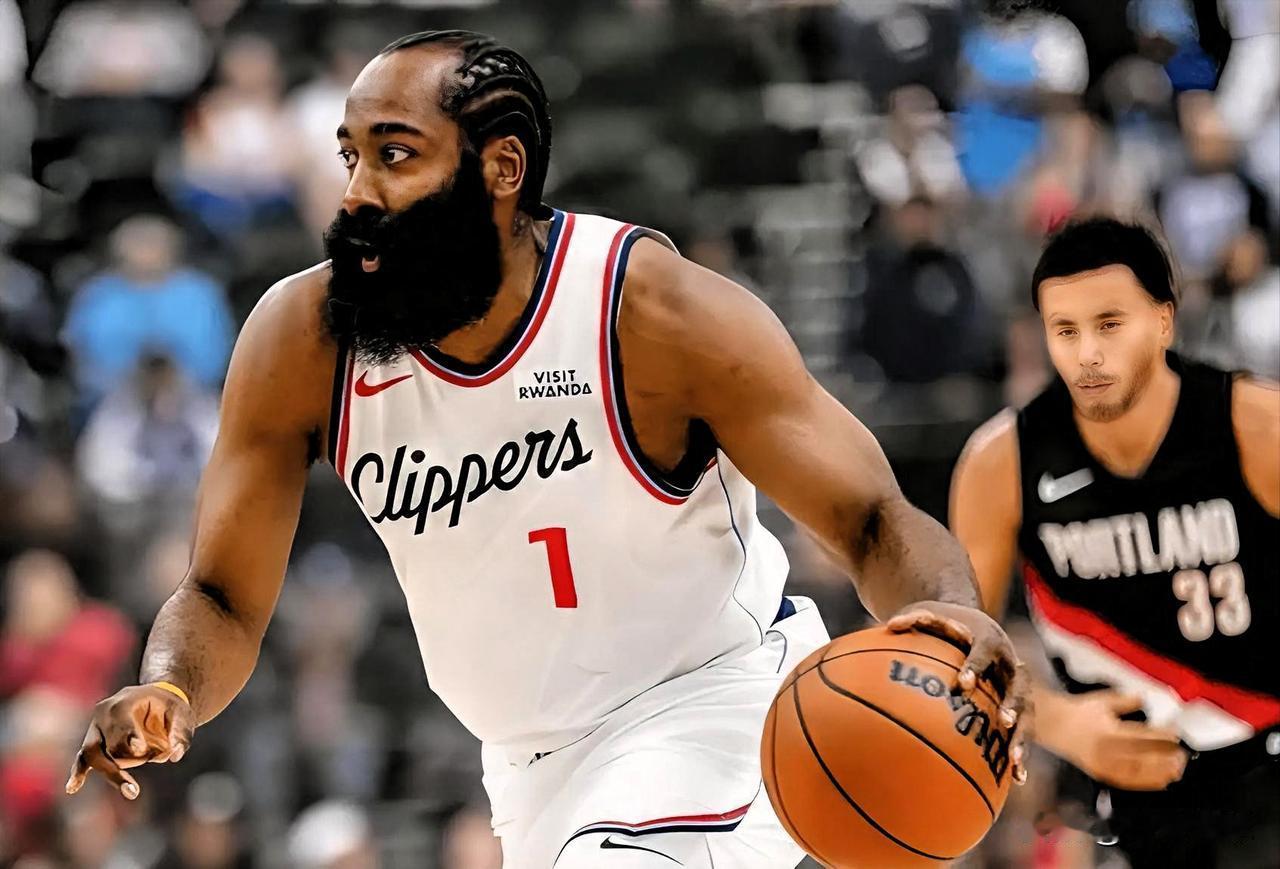 快船喜从天降，哈登决定带伤出战，誓要终结球队连败势头！

赛前快船主教练泰伦卢接