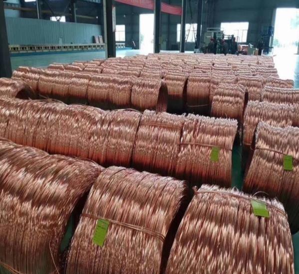 美国已经明确说要坐庄炒铜了，但我要说点理性的。其实目前全球至少50%以上的铜，简