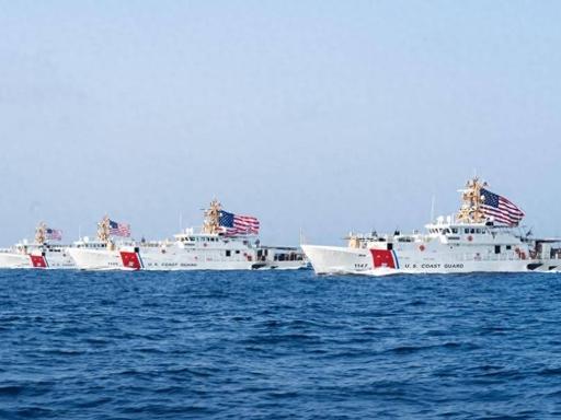 《华尔街日报》7月15日报道，美国海岸警卫队已将6艘154英尺长的“快速反应巡逻