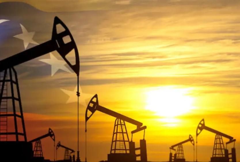 特朗普精打委内瑞拉算盘，想把全球油价降到50美元，用意何在。特朗普觊觎委内瑞拉石