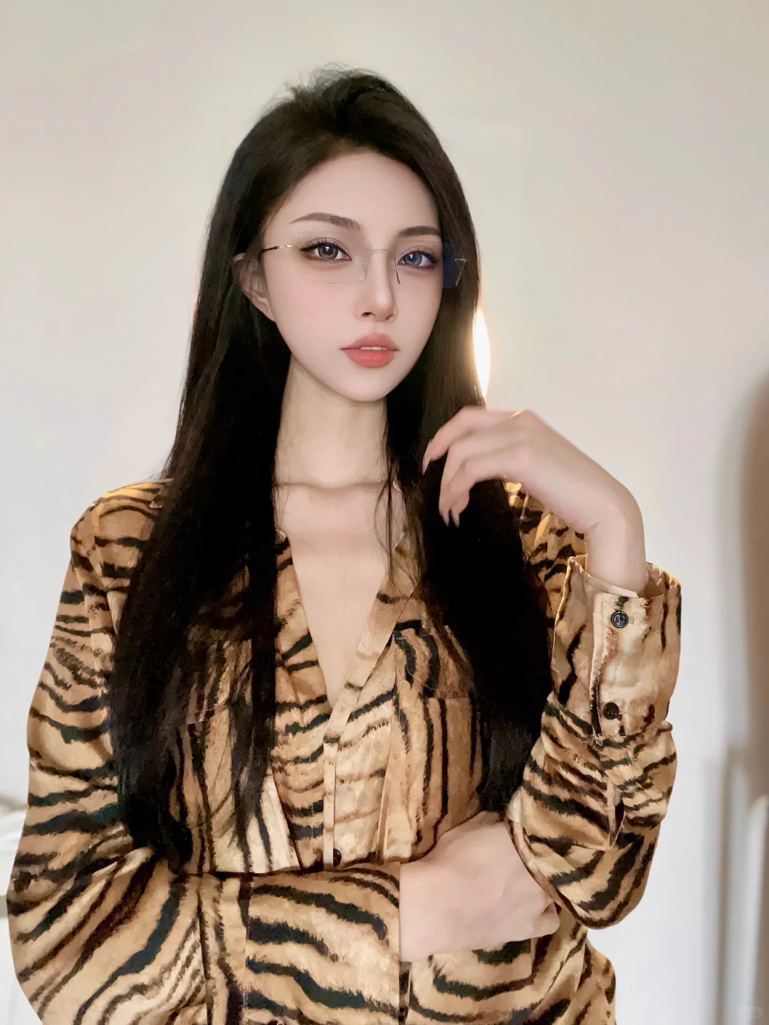 清冷感➕禁欲系的高知姐姐