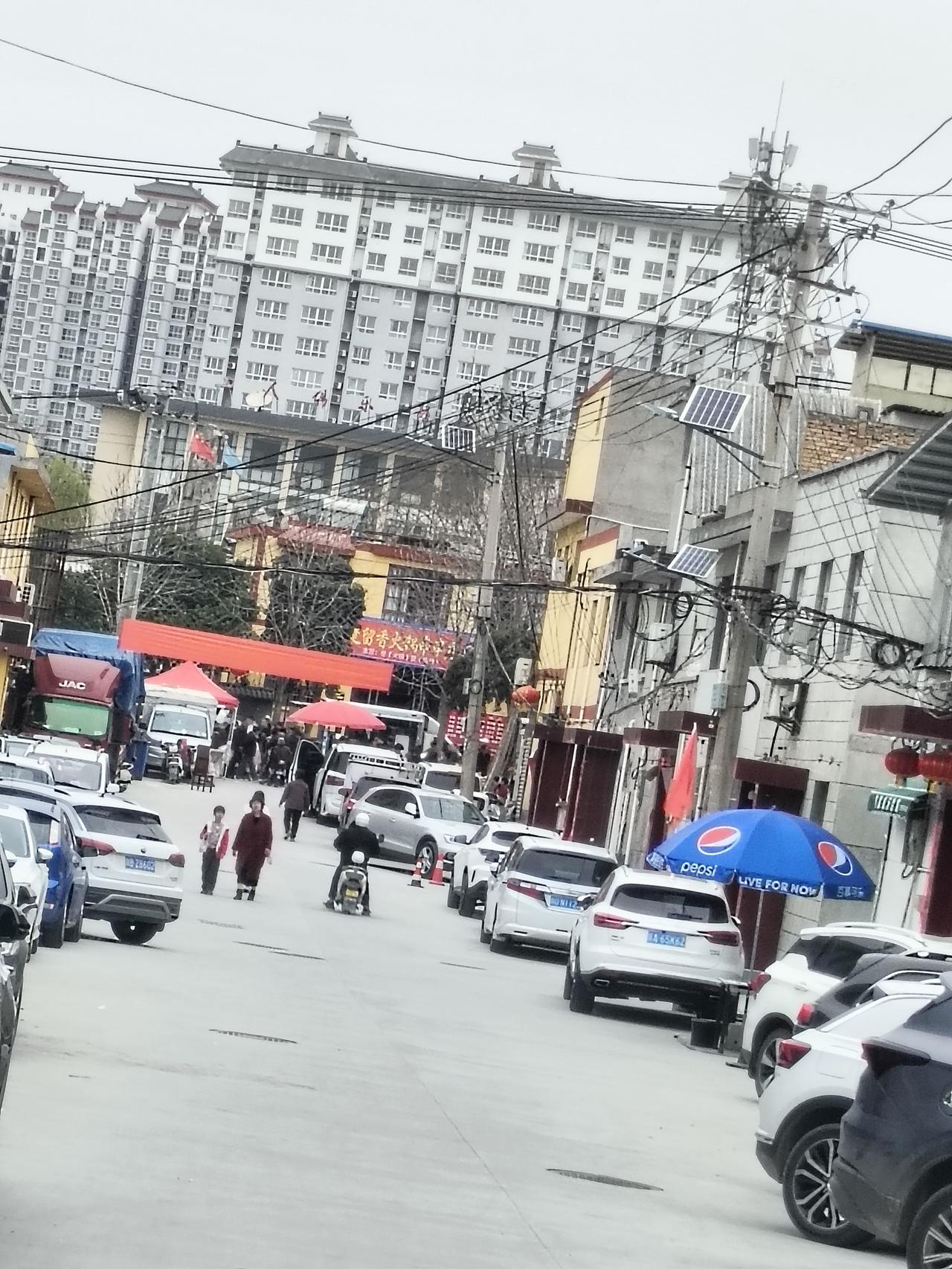 第一批“付出型”父母已老：他们终于把子女，惯成最熟悉的陌生人
 
咱们身边肯定都