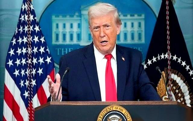 白宫最近确认了一笔针对伊朗的“资产解冻”操作。
但这笔钱，伊朗一分也提不走。美国
