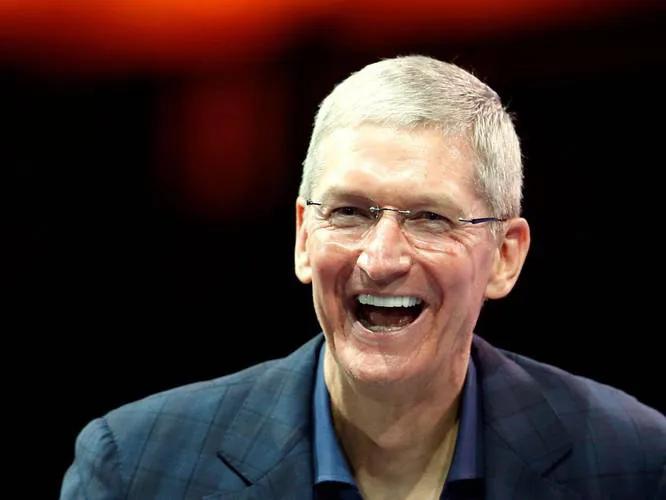 库克：继续挤牙膏，中国人越贵越买！

iPhone15挤牙膏那么明显了，电商平台