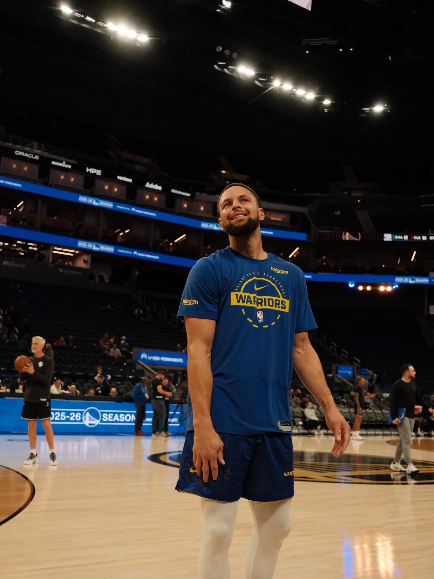 请在平安的基础上锦上添花🦌🎼🔔晚安斯蒂芬库里