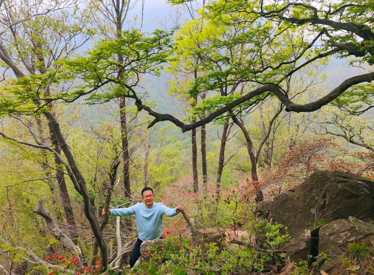 发一张图片证明你去过云台山我同汝阳教育局同志集体去过云台山，住一夜。很美。可惜时