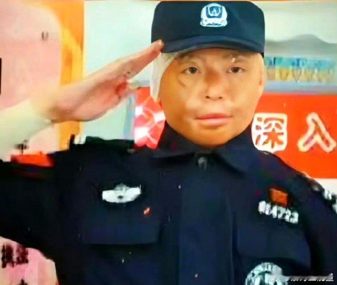 用身体挡住了歹徒煤气罐，为阻止嫌疑人炸楼，他用自己的身体挡住烈焰，救下了200余