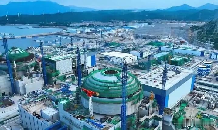 越南这下彻底栽了！盼了十几年的“能源王牌”项目，被日本一句话干碎——宁顺2号核电