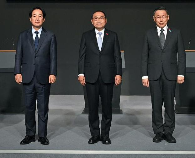 马英九、朱立伦、侯友宜、赵少康、郝龙斌等蓝营大佬接连怒轰赖清德的“灾难说”。

