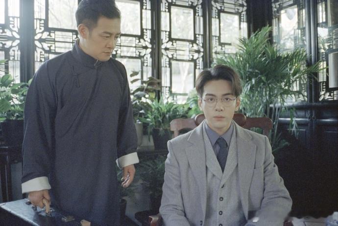 #曾舜晞哭到虚脱# 帅哥的演技实在是太棒了，情绪表达的很到位，完全就哭到虚脱，这